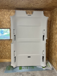 Mercedes-Benz Vito long headliner