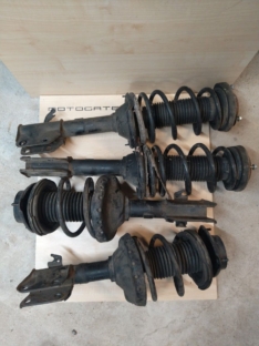 Subaru Impreza STI 03-05 KYB OEM amortisaatorid