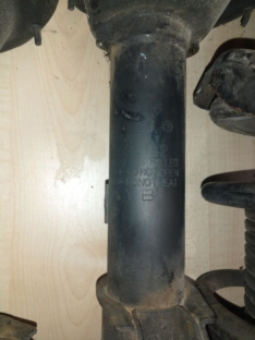 Subaru Impreza STI 03-05 KYB OEM amortisaatorid